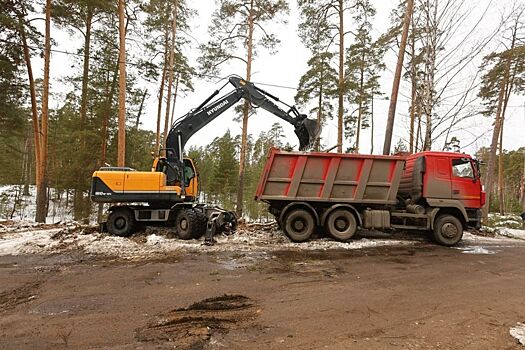Строительство дорог продолжается у поселка Дачный