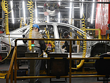 Стало известно, сколько машин выпустит АвтоВАЗ по итогам 2025 года