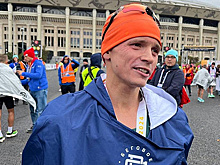 Призер Московского марафона Неделин рассказал, что марокканцы отсиделись за его спиной
