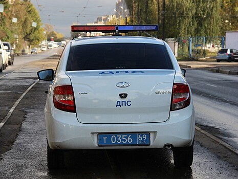 В Твери у водителя автобуса соскочила нога с педали сцепления, и пассажирка ударилась головой