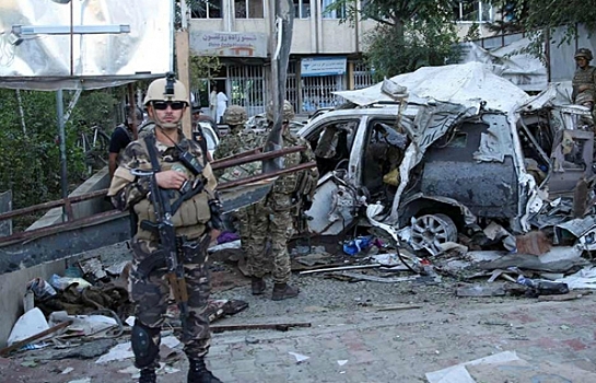 На Западе взрывы в Кабуле назвали самым чёрным днём в правлении Байдена