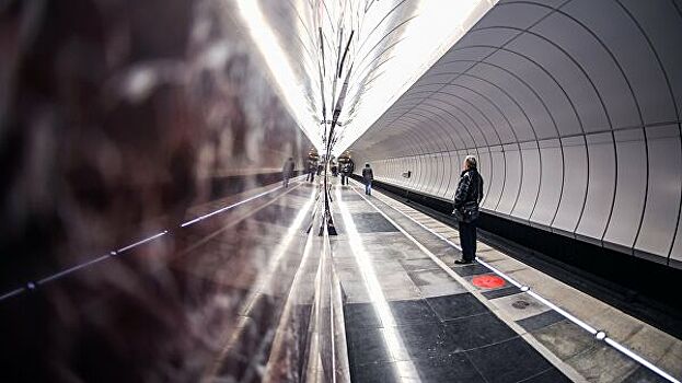 ЧП в метро Москвы: человек упал на пути