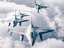 Глава МО Испании Роблес: Мадрид не сможет помочь Украине ни с F-16, ни с обучением пилотов