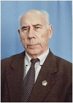 Скончался почетный гражданин Саратова Анатолий Захаров