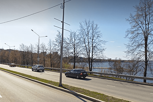 Вдоль берега Нижнетагильского пруда построят 800-метровый плавучий мост