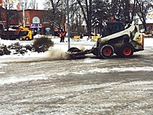 Силы коммунальщиков Ростова-на-Дону брошены на борьбу со снегом