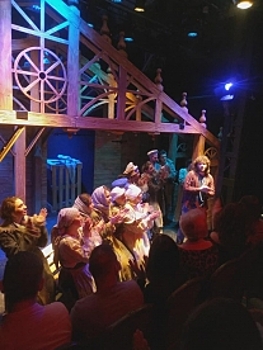 Костромской камерный театр блеснул премьерой перед уходом на каникулы