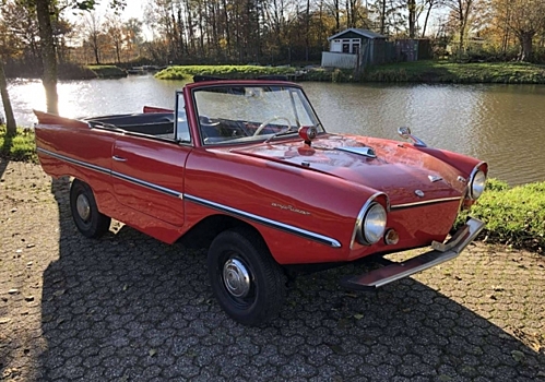 В Нидерландах на аукционе продадут кабриолет-амфибию Amphicar 770