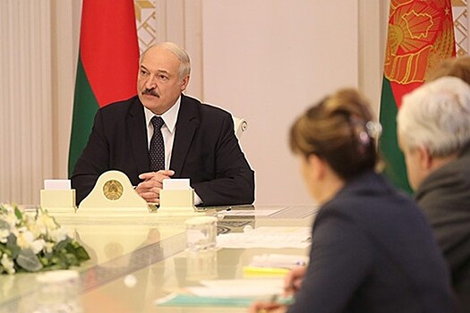 Лукашенко «больше всего боится» психоза на фоне вспышки коронавируса