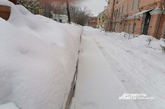 В Оренбурге снежные кучи во дворах должны быть ликвидированы за 10 дней