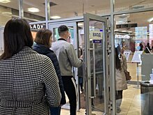 Вместо паспорта спрашивают год рождения: прогулка с QR-кодом по торговым центрам Казани