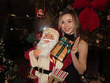 Фигуристка Валиева опубликовала снимки с празднования Нового года