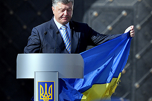 Порошенко пообещал после Савченко вернуть Крым и Донбасс
