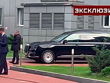 Новый Aurus Lafet задействовали в церемонии прощания с главой МЧС