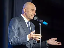 Алсу в сверкающем платье, а Natan в костюме: Игорь Крутой показал съемки новогодней программы