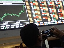 Индексы Мосбиржи и РТС по итогам торгового дня почти не изменились