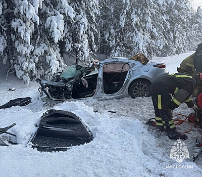 В ДТП в Завьяловском районе женщину деблокировали из искорёженной машины