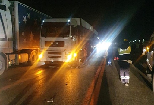 В Аксайском районе пешеход погиб под колесами микроавтобуса