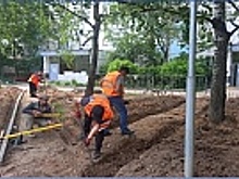 В четырех дворах 8 микрорайона завершен ремонт асфальта большими картами
