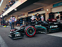 Хэмилтон рискует получить штраф за неправильное возвращение на трассу в практике в Мексике