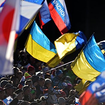Азаров: Россия не забудет об Украине