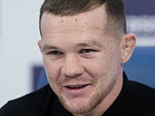 Видео: президент UFC поздравляет Петра Яна с завоеванием титула