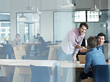 «Снизу атакуют конкуренты, сверху давит совет директоров». Зачем российским предпринимателям бизнес-клубы