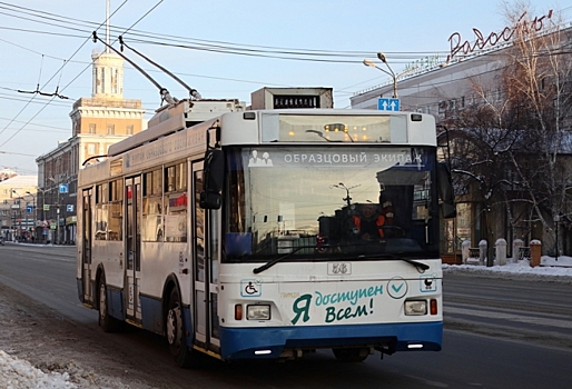 В Омске ковидом болеют около сотни водителей троллейбусов — время ожидания транспорта может увеличиться