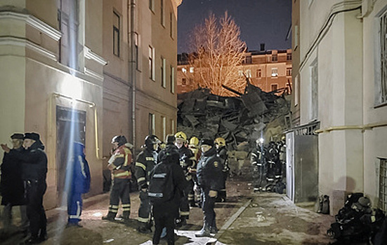 Обрушение расселенного дома в Петербурге и третий штраф Google. Главные события 20 декабря