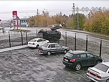 На ровном месте: кульбит автомобиля в Подольске попал на видео