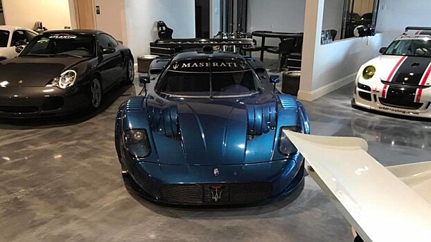 Покупка недели: редкий Maserati MC12 Corsa за 2,7 миллиона долларов