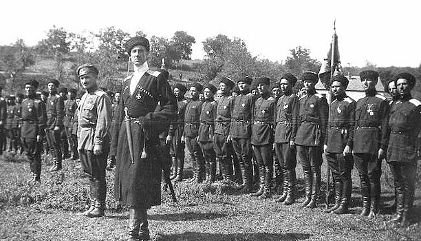 Черный барон: за что так называли Петра Врангеля