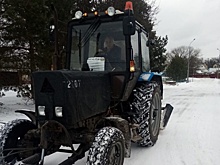 Уборку объектов дорожного хозяйства проводят в Кленовском