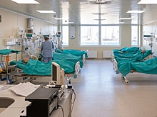 Выжившую после крушения самолета L-140 девочку доставили в Хабаровск