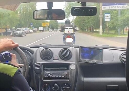 Кировские автоинспекторы отстранили от управления более 400 мотоциклистов