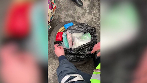 В Казани задержаны жители Новосибирска, перевозившие наркотические средства