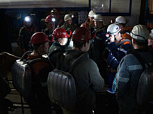 Спасателям удалось добраться до заблокированных в кузбасской шахте горняков