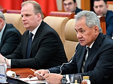 Шойгу обсудит военно-технического сотрудничество с руководством Лаоса