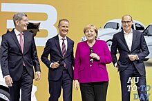Франкфуртский автосалон-2019: Канцлер Ангела Меркель присматривается к ID.3