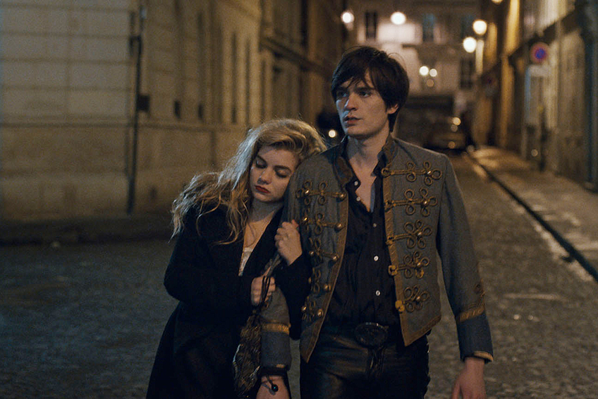  В 2019 году он сыграл в ленте "Золотая молодежь". 