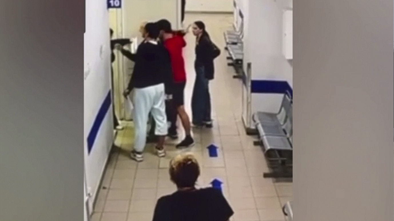 Бастрыкин взял на контроль историю с избиением врача в тюменской больнице