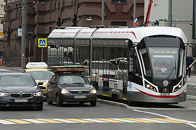 Более половины всех трамвайных путей Москвы реконструировали с 2010 года