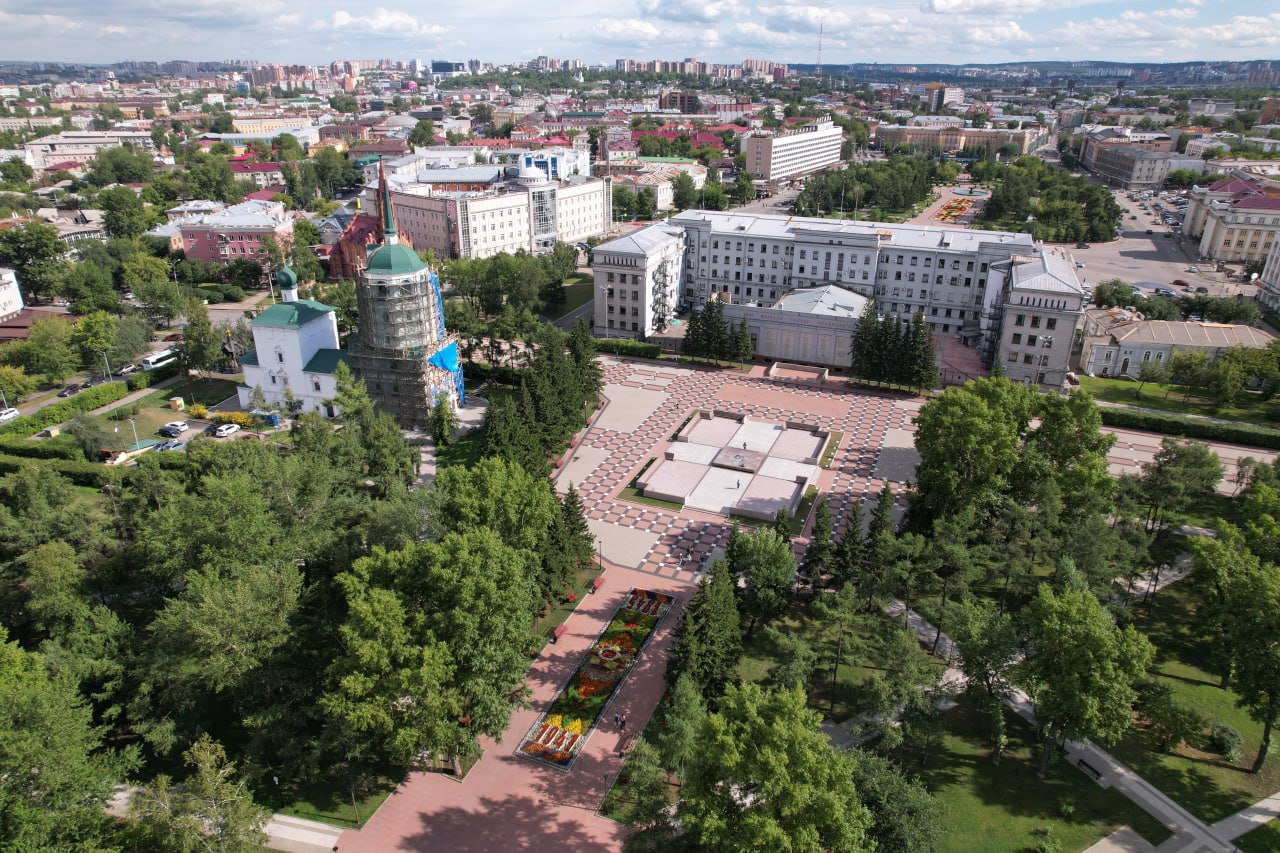 Мэр Руслан Болотов: В центре Иркутска архитектурная подсветка преобразит 10 исторических зданий