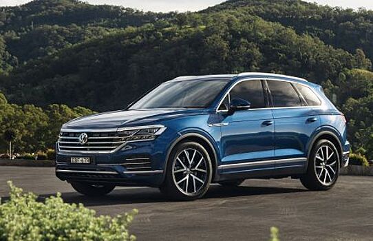 Главе Омского района покупают внедорожник за 2,5 миллиона рублей