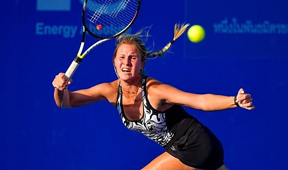Волгоградская теннисистка завершила выступление на турнире в Астане