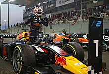 Лиам Лоусон выиграл субботнюю гонку Формулы 2 в Абу-Даби