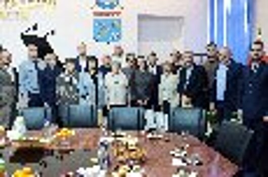 Вице-губернатор Санкт-Петербурга Игорь Потапенко и руководство ГУФСИН провели встречу с членами семей сотрудников УИС, погибших при исполнении служебного долга