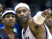 Тьяго Сплиттер: «У меня висел плакат Винса Картера. Сейчас я тренер, а он еще играет»