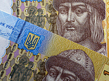 Падение гривны объяснили ситуацией в Крыму