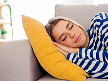 Названа польза и вред дневного сна